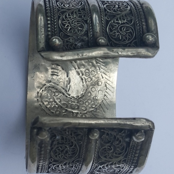 Bangle - Picture 2 of 4